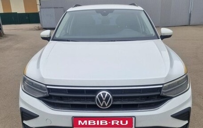 Volkswagen Tiguan II, 2021 год, 2 700 000 рублей, 1 фотография