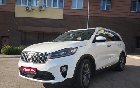 KIA Sorento III Prime рестайлинг, 2018 год, 3 000 000 рублей, 1 фотография