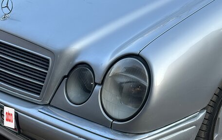Mercedes-Benz E-Класс, 1998 год, 840 000 рублей, 6 фотография