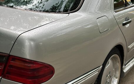 Mercedes-Benz E-Класс, 1998 год, 840 000 рублей, 19 фотография