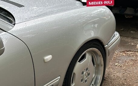 Mercedes-Benz E-Класс, 1998 год, 840 000 рублей, 17 фотография