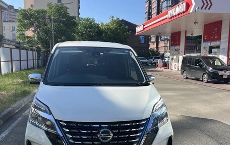 Nissan Serena IV, 2019 год, 2 400 000 рублей, 2 фотография