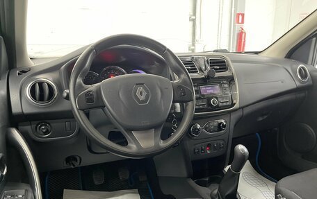 Renault Sandero II рестайлинг, 2016 год, 849 000 рублей, 8 фотография