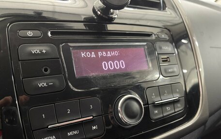 Renault Sandero II рестайлинг, 2016 год, 849 000 рублей, 14 фотография