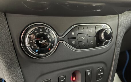 Renault Sandero II рестайлинг, 2016 год, 849 000 рублей, 15 фотография