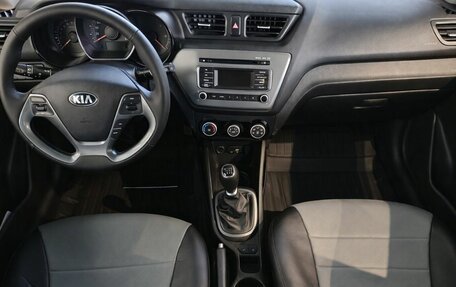 KIA Rio III рестайлинг, 2016 год, 1 100 000 рублей, 12 фотография