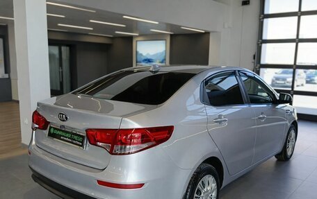 KIA Rio III рестайлинг, 2016 год, 1 100 000 рублей, 4 фотография