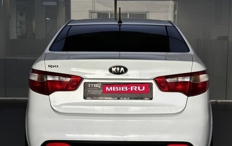 KIA Rio III рестайлинг, 2013 год, 850 000 рублей, 6 фотография