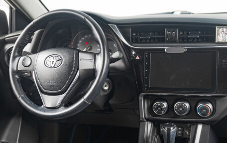 Toyota Corolla, 2018 год, 1 489 000 рублей, 10 фотография