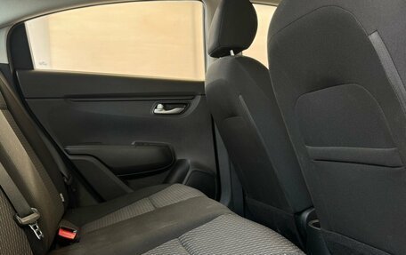 KIA Rio IV, 2017 год, 1 399 000 рублей, 12 фотография