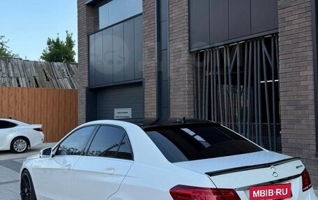 Mercedes-Benz E-Класс, 2013 год, 1 800 000 рублей, 2 фотография