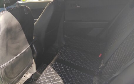 Hyundai Creta I рестайлинг, 2018 год, 1 600 000 рублей, 13 фотография