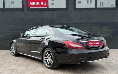 Mercedes-Benz CLS, 2017 год, 3 850 000 рублей, 7 фотография