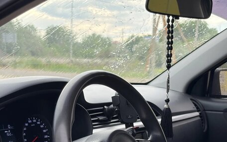 KIA Rio IV, 2017 год, 1 100 000 рублей, 10 фотография