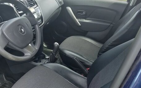Renault Logan II, 2018 год, 829 000 рублей, 9 фотография