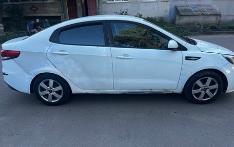 KIA Rio III рестайлинг, 2017 год, 420 000 рублей, 3 фотография