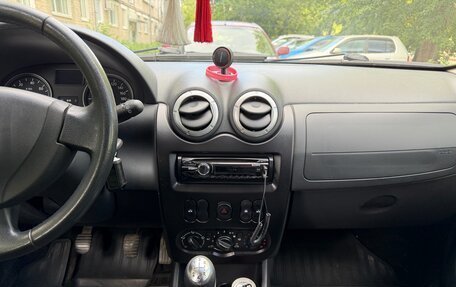 Renault Sandero I, 2012 год, 560 000 рублей, 4 фотография