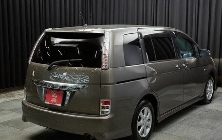 Toyota ISis I, 2011 год, 1 149 000 рублей, 4 фотография