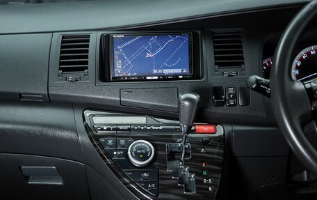 Toyota ISis I, 2011 год, 1 149 000 рублей, 20 фотография