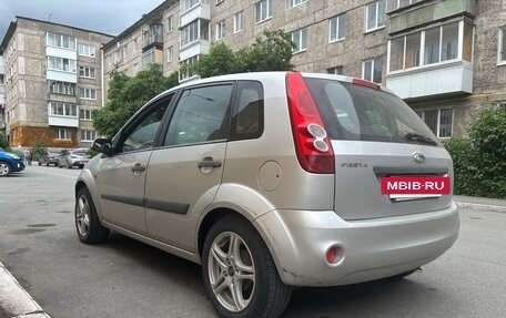 Ford Fiesta, 2007 год, 375 000 рублей, 3 фотография