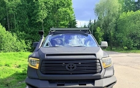 Toyota Tundra II, 2014 год, 6 000 000 рублей, 6 фотография