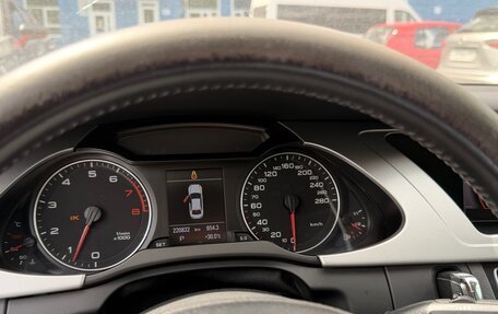 Audi A4, 2010 год, 700 000 рублей, 6 фотография