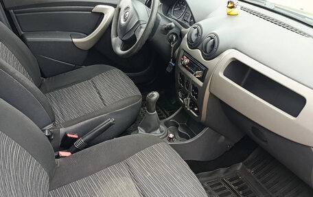 Renault Sandero I, 2013 год, 697 000 рублей, 11 фотография