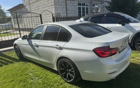 BMW 3 серия, 2017 год, 1 750 000 рублей, 6 фотография