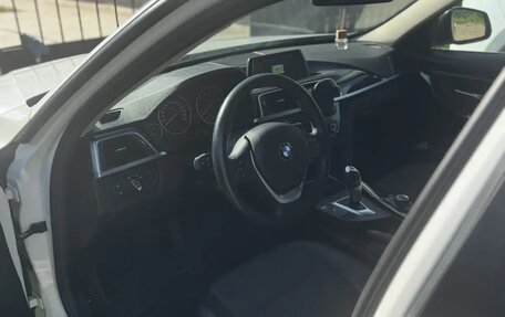 BMW 3 серия, 2017 год, 1 750 000 рублей, 10 фотография