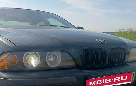 BMW 5 серия, 2002 год, 485 000 рублей, 18 фотография