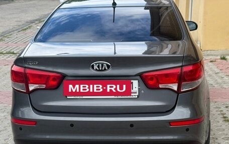 KIA Rio III рестайлинг, 2015 год, 1 100 000 рублей, 26 фотография