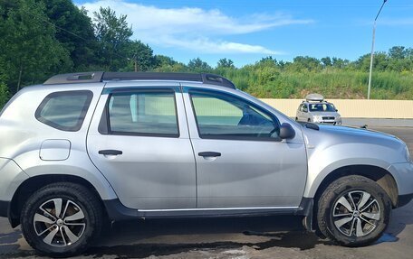 Renault Duster I рестайлинг, 2016 год, 895 000 рублей, 3 фотография