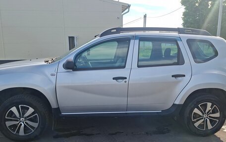 Renault Duster I рестайлинг, 2016 год, 895 000 рублей, 4 фотография
