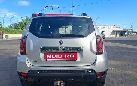 Renault Duster I рестайлинг, 2016 год, 895 000 рублей, 2 фотография