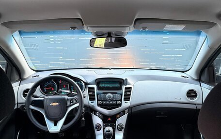Chevrolet Cruze II, 2012 год, 800 000 рублей, 15 фотография