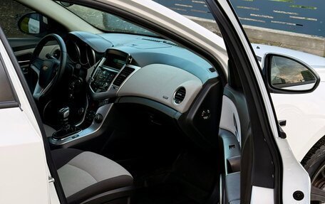 Chevrolet Cruze II, 2012 год, 800 000 рублей, 14 фотография