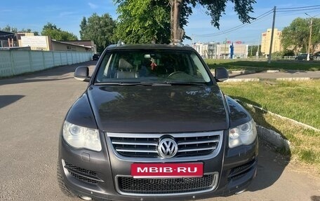 Volkswagen Touareg III, 2007 год, 1 100 000 рублей, 1 фотография