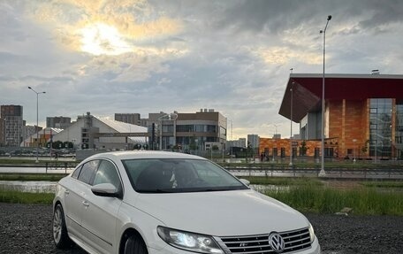 Volkswagen Passat CC I рестайлинг, 2013 год, 1 100 000 рублей, 1 фотография