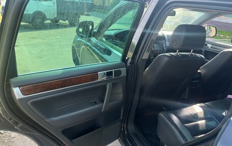 Volkswagen Touareg III, 2007 год, 1 100 000 рублей, 12 фотография