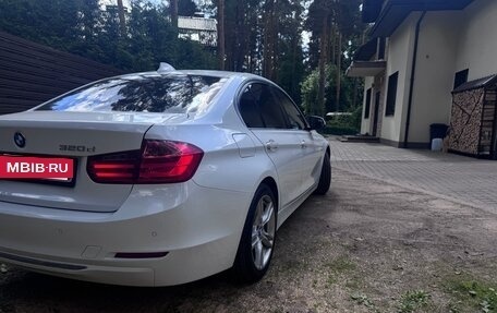 BMW 3 серия, 2014 год, 1 920 000 рублей, 4 фотография