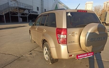 Suzuki Grand Vitara, 2011 год, 900 000 рублей, 3 фотография