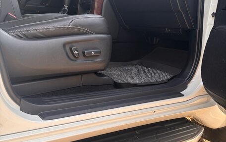Toyota Land Cruiser Prado 150 рестайлинг 2, 2015 год, 3 600 000 рублей, 9 фотография
