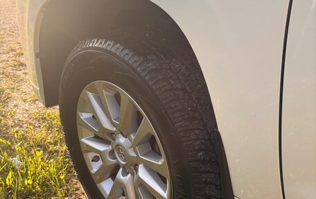 Toyota Land Cruiser Prado 150 рестайлинг 2, 2015 год, 3 600 000 рублей, 19 фотография
