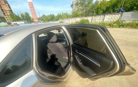 Geely Emgrand, 2023 год, 1 800 000 рублей, 14 фотография