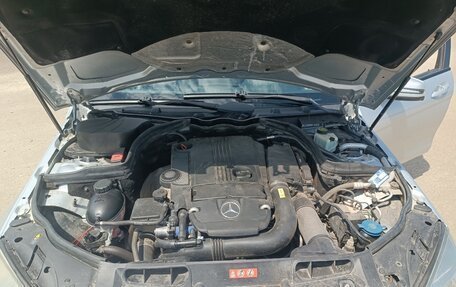 Mercedes-Benz C-Класс, 2010 год, 1 250 000 рублей, 5 фотография