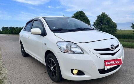 Toyota Yaris III рестайлинг, 2007 год, 590 000 рублей, 8 фотография
