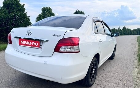 Toyota Yaris III рестайлинг, 2007 год, 590 000 рублей, 6 фотография