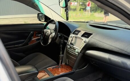 Toyota Camry, 2009 год, 798 000 рублей, 10 фотография