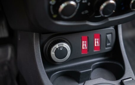 Renault Duster I рестайлинг, 2017 год, 1 099 000 рублей, 15 фотография