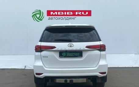 Toyota Fortuner II, 2018 год, 2 950 000 рублей, 6 фотография